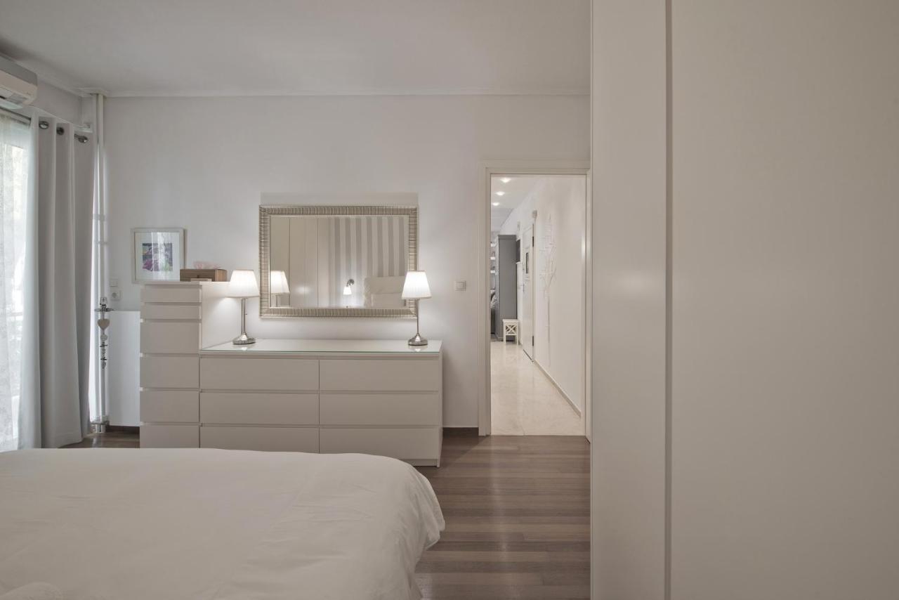 Belva Blue Apartment เอเธนส์ ภายนอก รูปภาพ